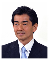 講師